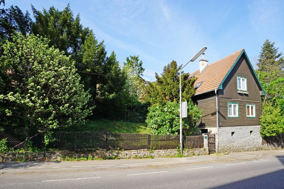 Baugrund mit Altbestand in Hietzing Nähe St. Josef Krankenhaus