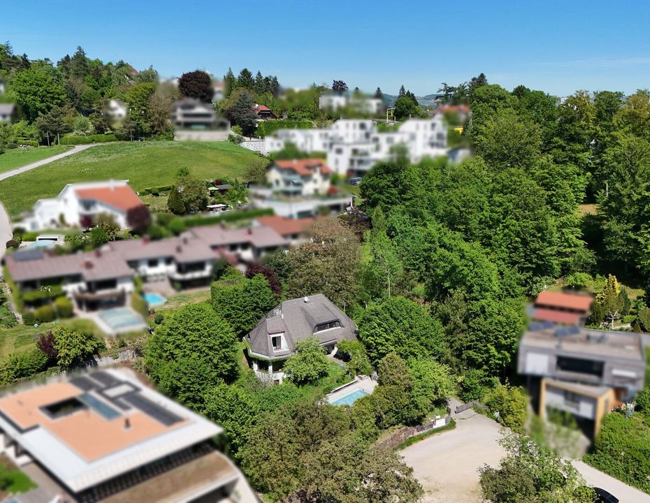 TRAUMLAGE PÖSTLINGBERG - Mitten im Grünen mit Fernblick und doch zentral - Villa mit Charakter & Charme