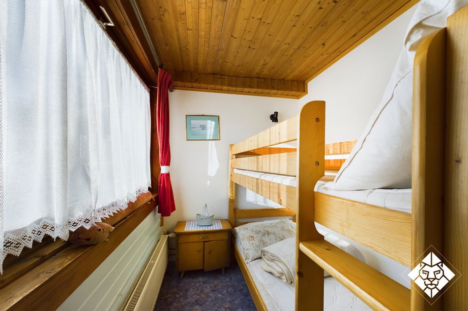 Attraktives Mitarbeiterhaus in Ellmau mit 9 Apartments zu Mieten!