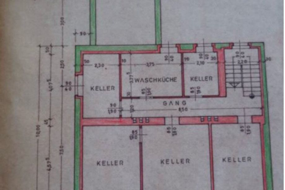 Zentrales Wohnhaus - Drei Einheiten - Attraktives Anlage,- bzw. Entwicklungspotenzial - Ideal für Vermietung, Entwicklung oder Eigennutzung