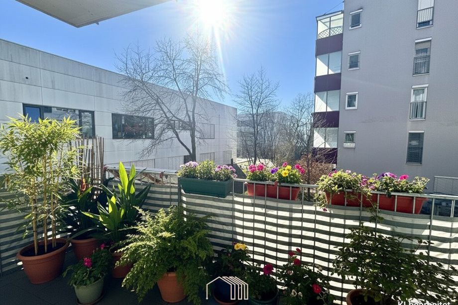 ANLAGE NÄHE TU GRAZ: Doppelwohnung mit Balkonen und Tiefgarage - befristet vermietet