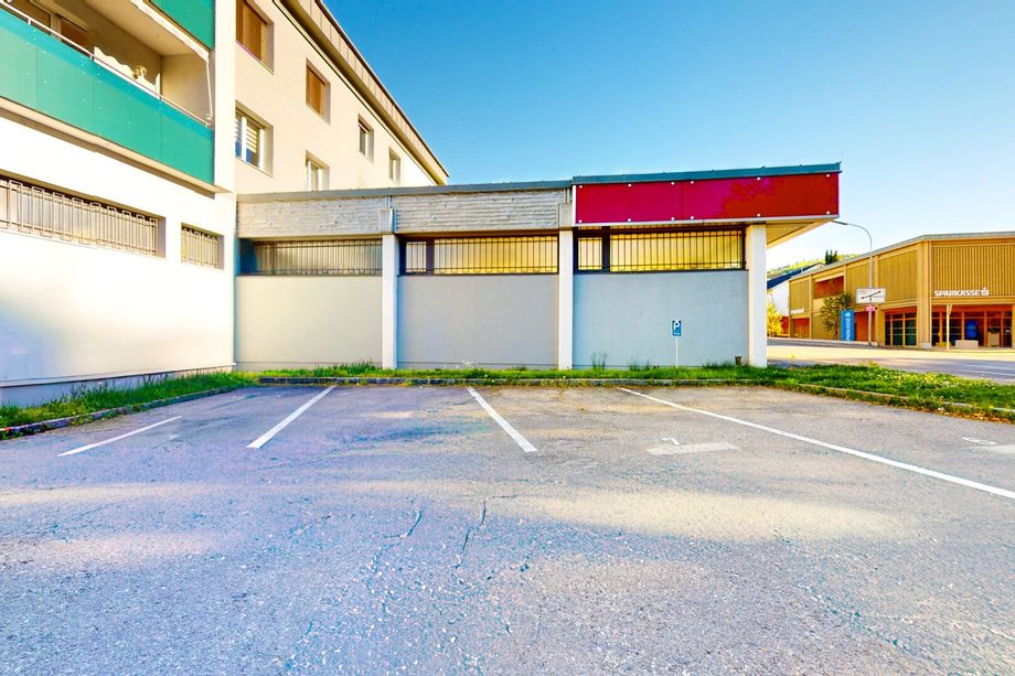 ! Zu Vermieten! Attraktive Gewerbefläche in Viktring zu vermieten - vielseitig nutzbar mit Parkmöglichkeiten