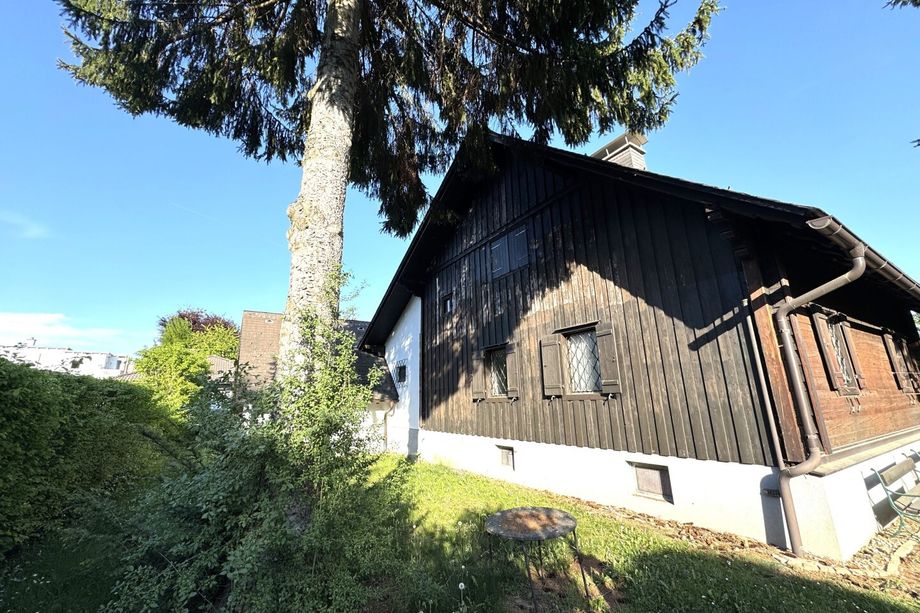 Top-Lage in Graz-St. Peter nahe ORF-Zentrum - Großzügiges Ein- oder Mehrfamilienhaus mit Entwicklungspotenzial
