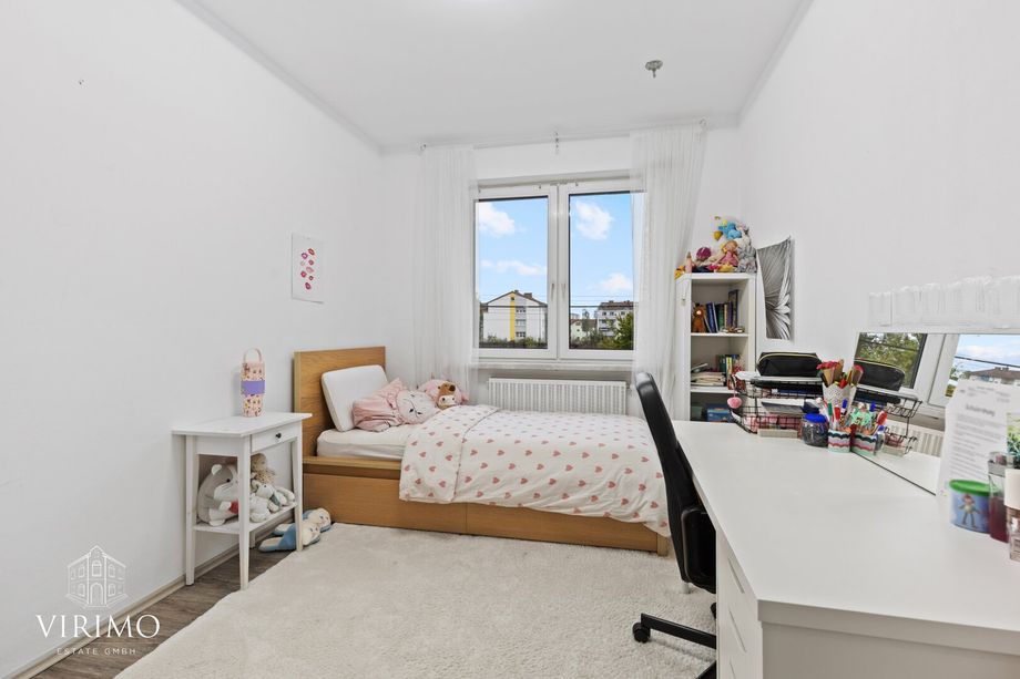 Wohntraum in Toplage: Geräumige 4-Zimmer Wohnung mit Loggia in Wels!