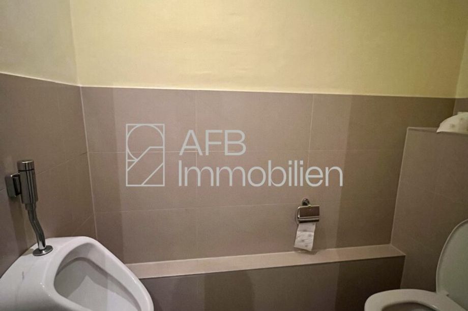 Büro/Betriebsstätte mit Lager/Magazin für Kleinunternehmen Nähe Autobahnauffahrt Graz-Webling