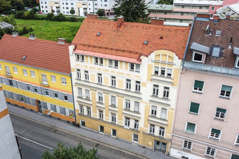 GENEHMIGT I FÖRDERFÄHIG I BESTANDSFREI I ZINSHAUS MIT 14 EINHEITEN IN GRAZ I UMSETZUNG SOFORT MÖGLICH I