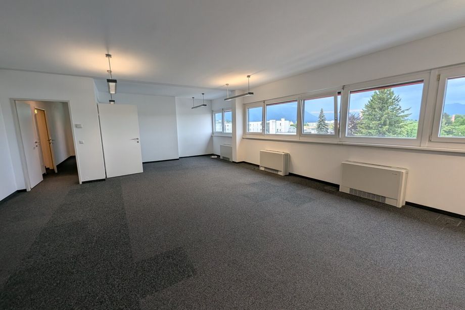 Moderne, klimatisierte Bürofläche im IQ-Center Salzburg-Itzling