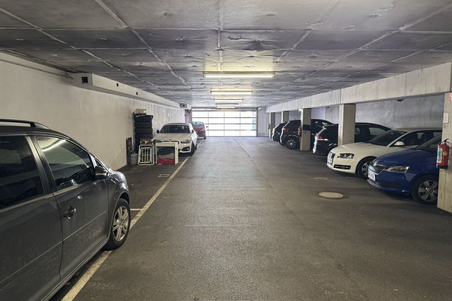 3-Zimmer-Wohnung in ruhiger Lage in Wels mit Balkon, Tiefgarage