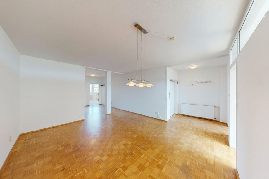 Viel Platz & viele Möglichkeiten: 4-Zimmer-Wohnung mit separater Küche