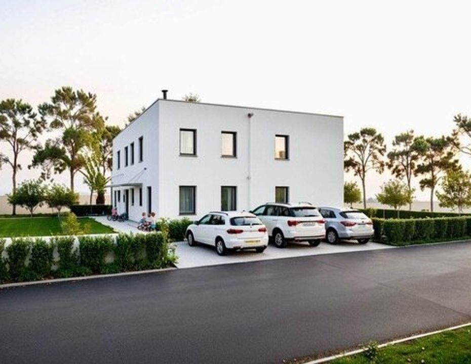 Hochwertiges Neubau-Reihenhaus in nachhaltiger Massivholzbauweise