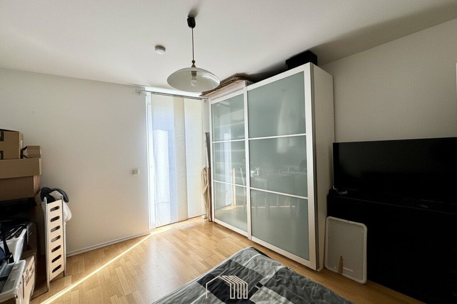 ANLAGE NÄHE TU GRAZ: Doppelwohnung mit Balkonen und Tiefgarage - befristet vermietet