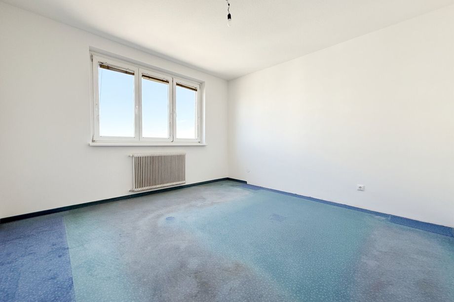 Großzügige, offen gestaltete Wohnung im obersten Stockwerk - bis zu 5 Zimmer möglich!