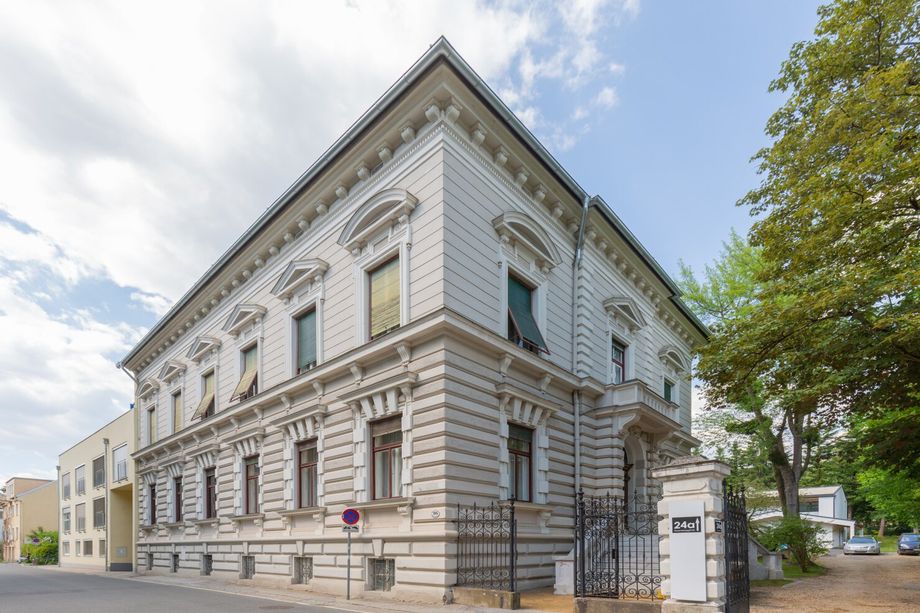 Ein großes Stück Grazer Gründerzeitgeschichte - repräsentativ, stilvoll, außergewöhnlich