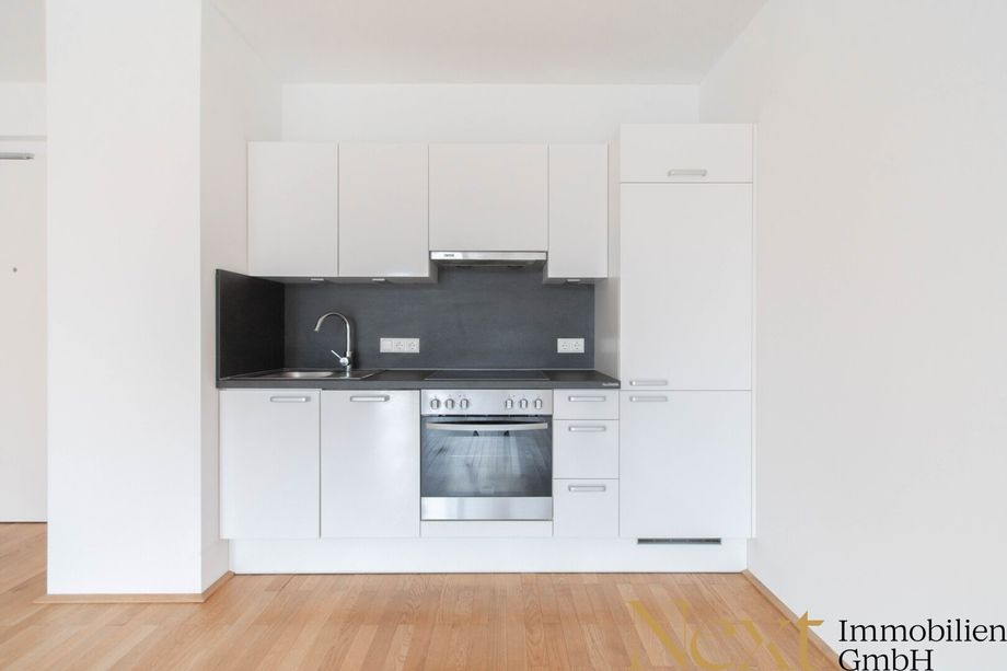 Sonnige 2-Zimmer-Wohnung mit Einbauküche und Wintergarten in Linz nahe Wifi zu vermieten!