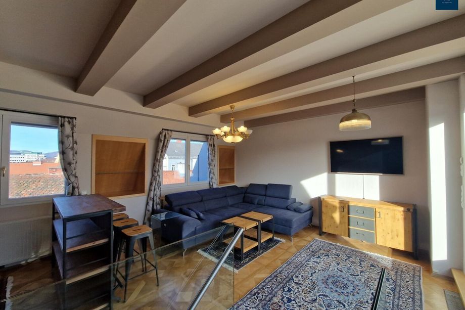 Jakoministraße 17/10 - Teilmöblierte sonnige Maisonette mit einer großzügigen sonnigen Dachterrasse und Carport in zentraler Lage