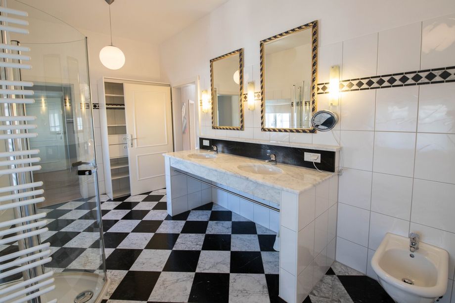 *** Prestigeträchtiges Penthouse *** über den Dächern der Klagenfurter Innenstadt
