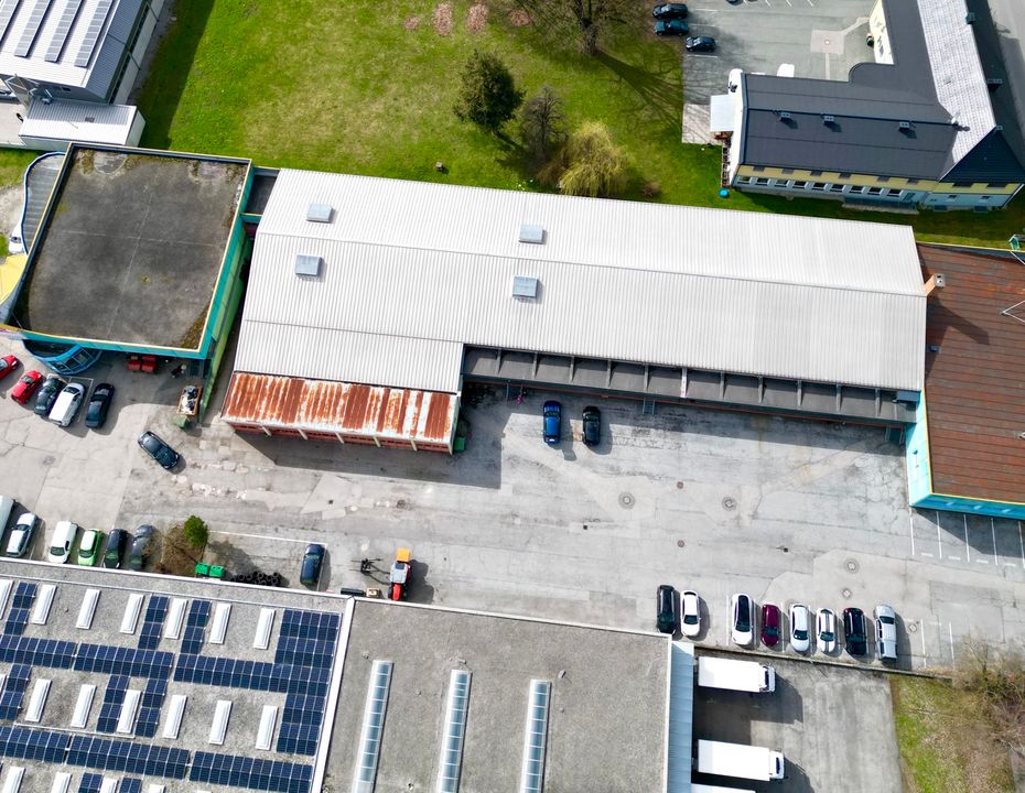 Vielseitig nutzbare Lager- und Produktionsfläche in 9500 Villach zu mieten