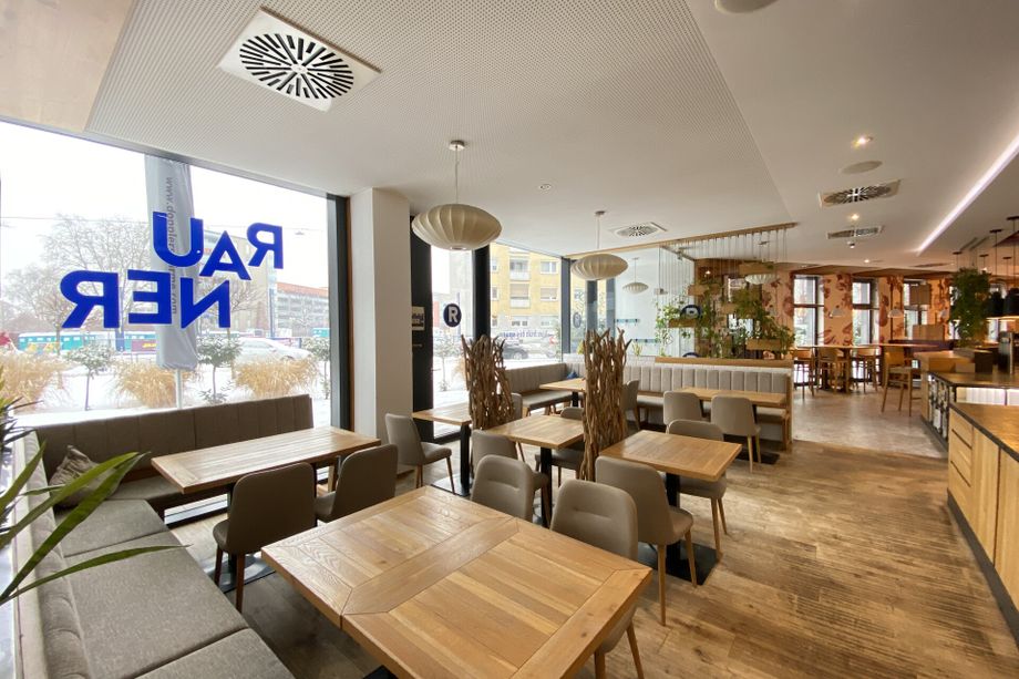 Äußerst attraktives Restaurant in Bestzustand - vollausgestattet & bereit zur Neueröffnung