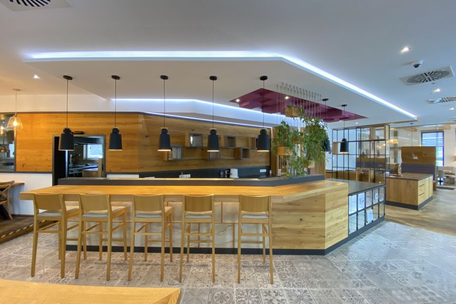 Äußerst attraktives Restaurant in Bestzustand - vollausgestattet & bereit zur Neueröffnung
