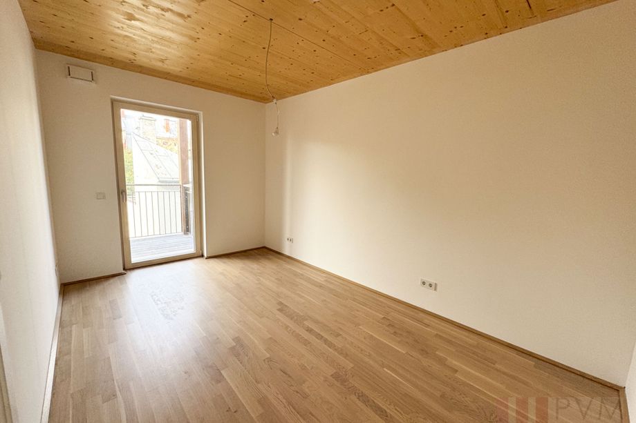 2 - ZIMMER MIT BALKON & GARTENBLICK ERSTBEZUG // ZENTRAL