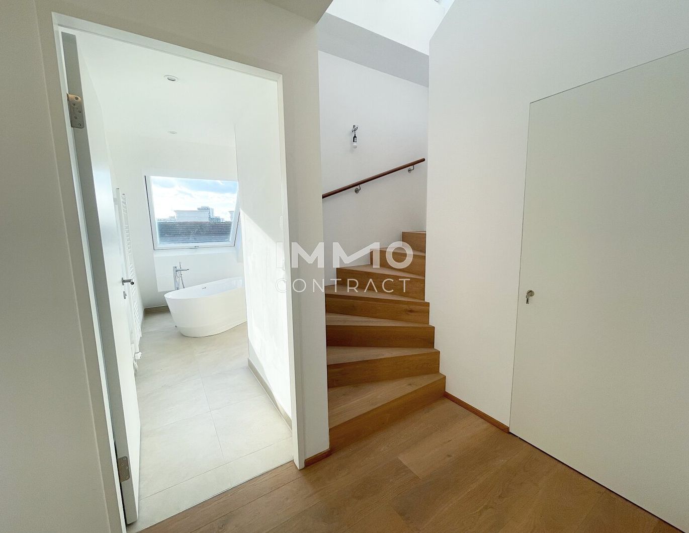 Licht.Raum.Lage.Exklusive Maisonette mit Terrasse in der Arndtstraße 50