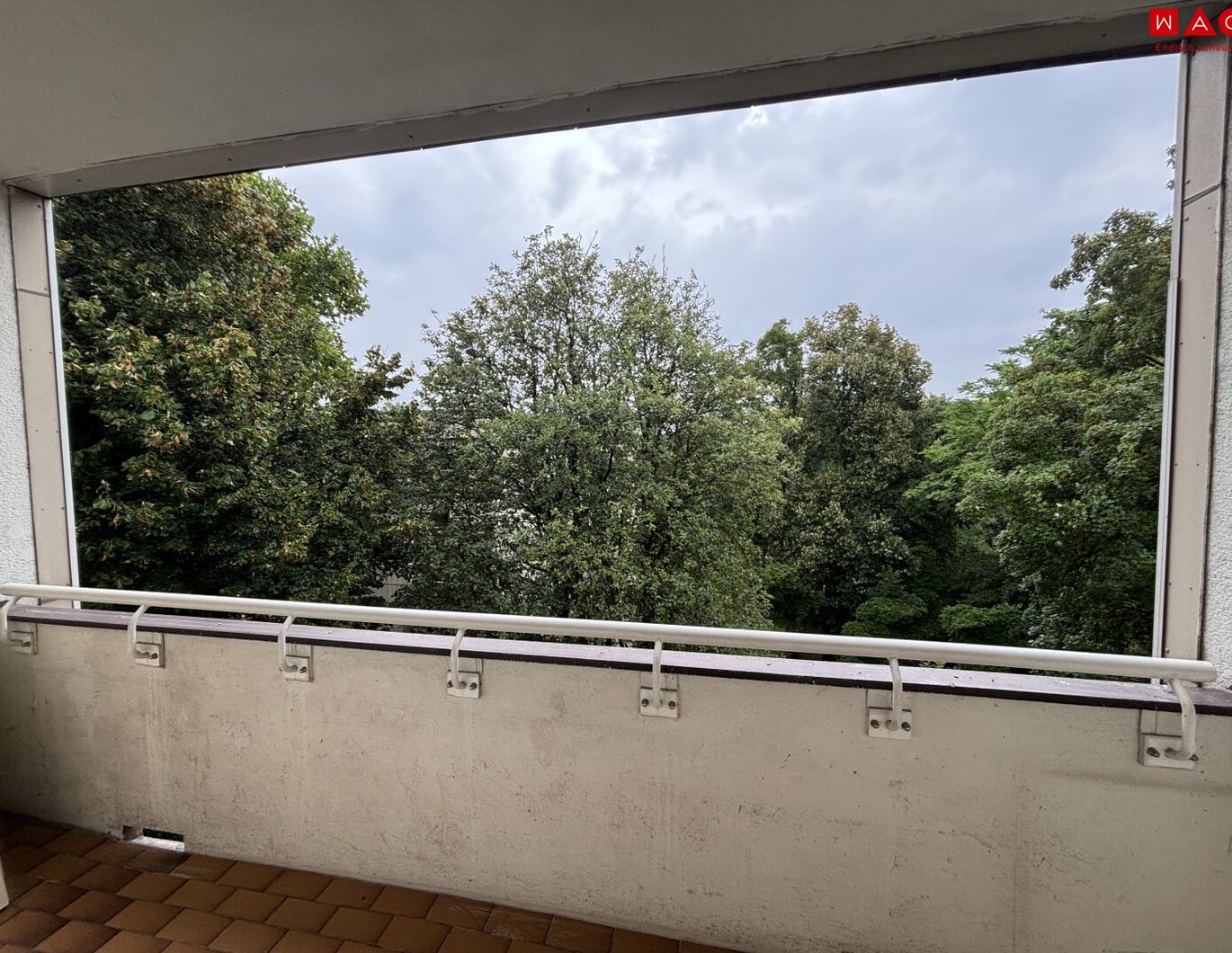 Herbstaktion erstes Monat mietfrei! Lichtdurchflutete 2-Zimmer-Wohnung mit Loggia - ab sofort beziehbar