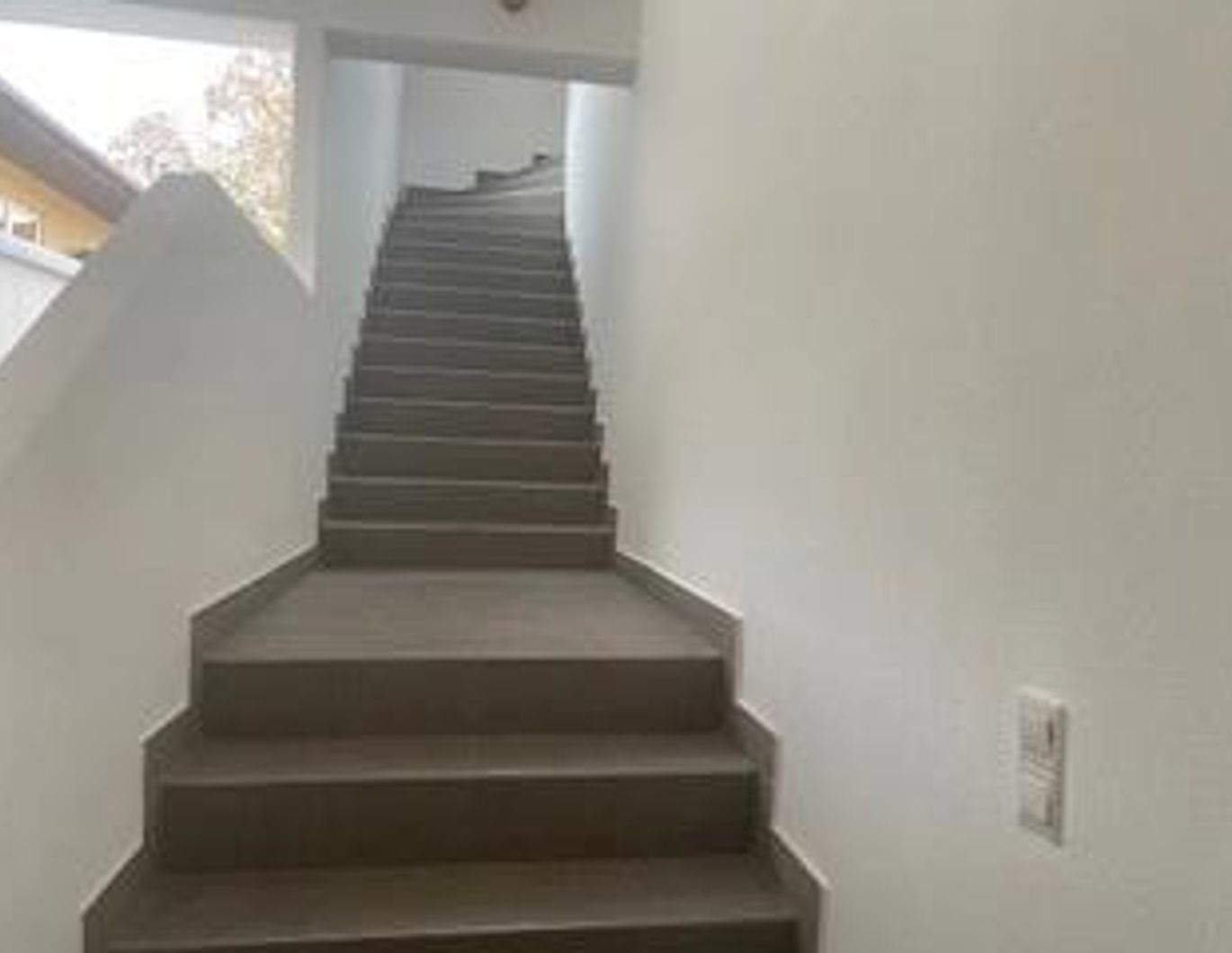 Geräumige 5-Zimmer-Wohnung in Mattersburg mit Balkon (Provisionsfrei)