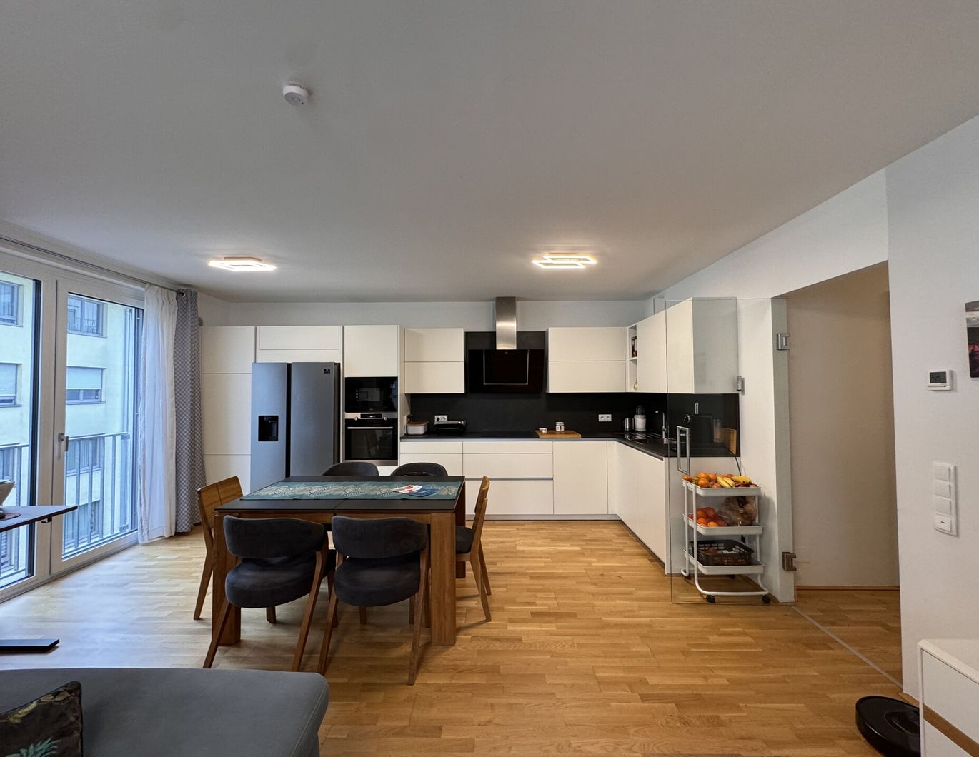 Exklusive 3-Zimmer-Wohnung: Balkon, Lift & Gemeinschaftsgarten in Top-Lage