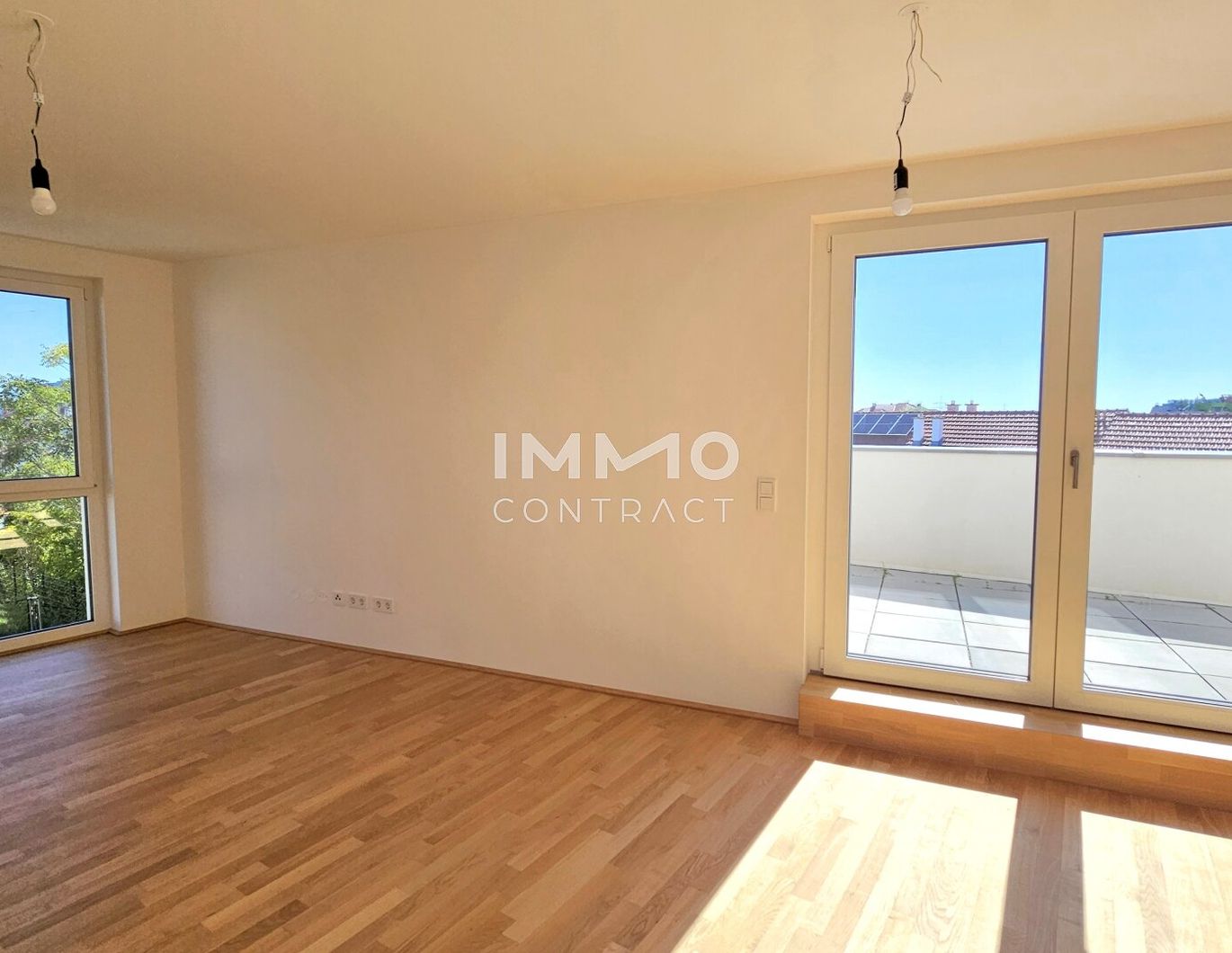 Stylische, großzügige 2-Zimmer-Dachgeschoss-Wohnung mit 23 m2 Südterrasse - Provisionsfrei!