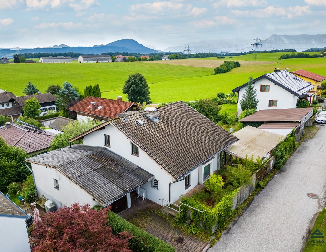 DO IT YOURSELF: Renovierungsbedürftiges Wohnhaus in Seekirchen/ Mödlham