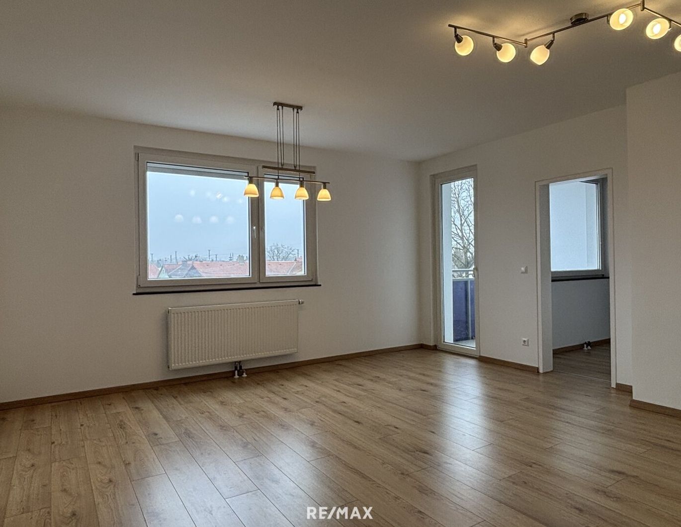Helle 2-Zimmer-Wohnung mit Loggia & Stellplatz in St. Pölten