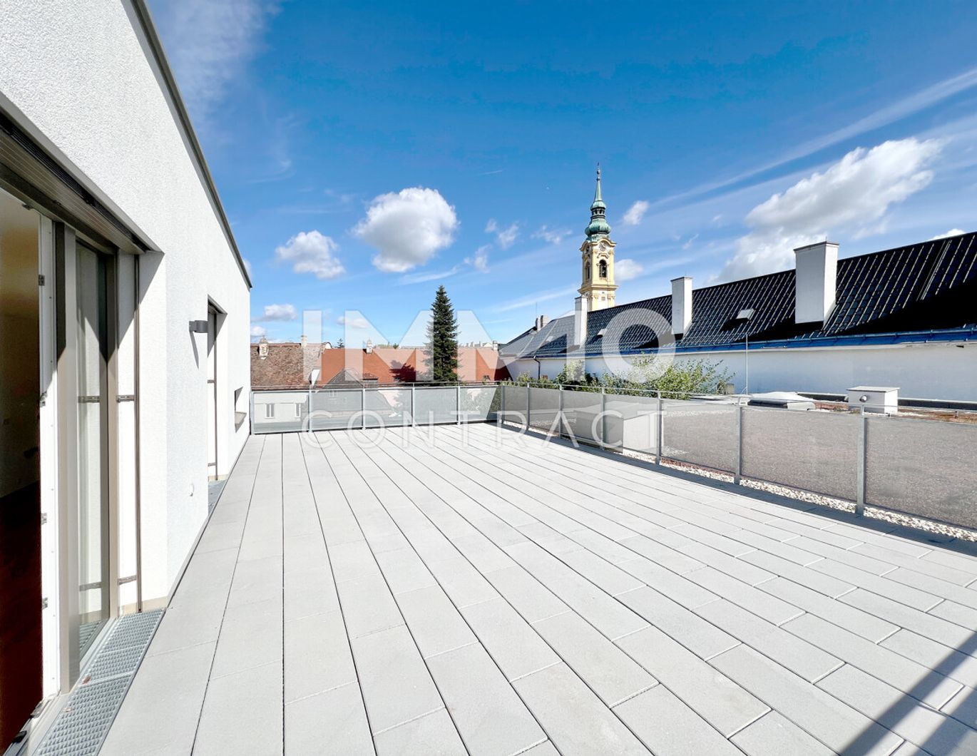 120qm- 4ZI- PENTHOUSE - 54qm Terrasse - 21qm Balkon  - Zentrum Stockerau - Ruhelage- 3min zum Bahnhof!