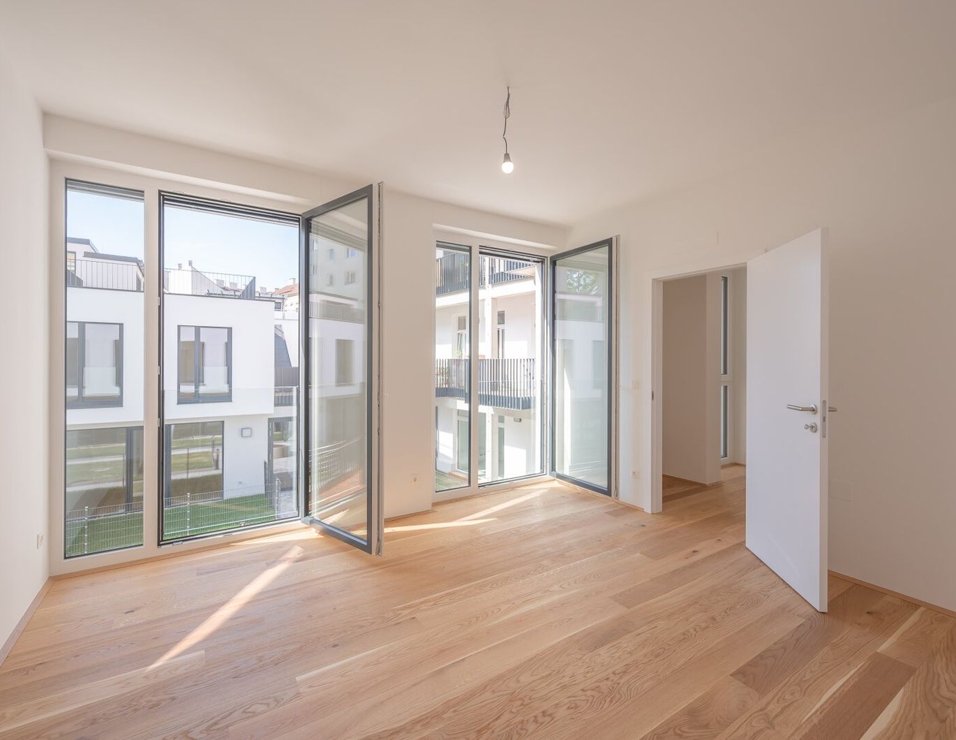 ++Provisionsfrei++ Hochwertiges 3-Zimmer Townhouse in bester Lage mit Garten!