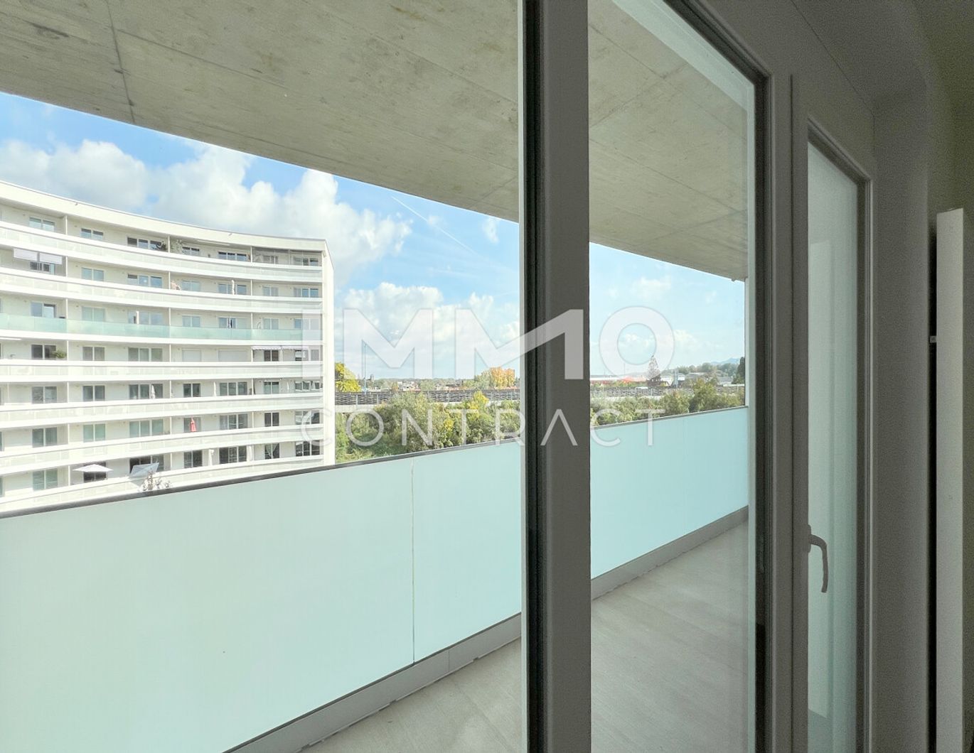 54,23qm 2ZI- Balkon-Wohnung, zzgl. 2Tiefgaragenstellplätzen