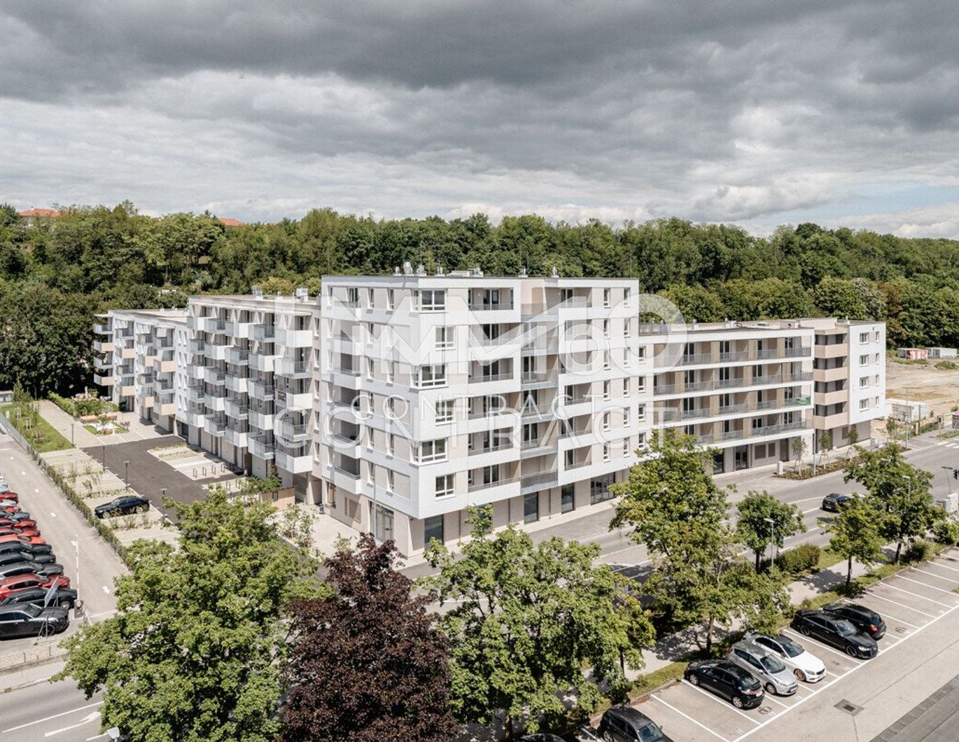 Für Anleger: 3 Zimmer mit Aussicht von der herzlichen Loggia!
