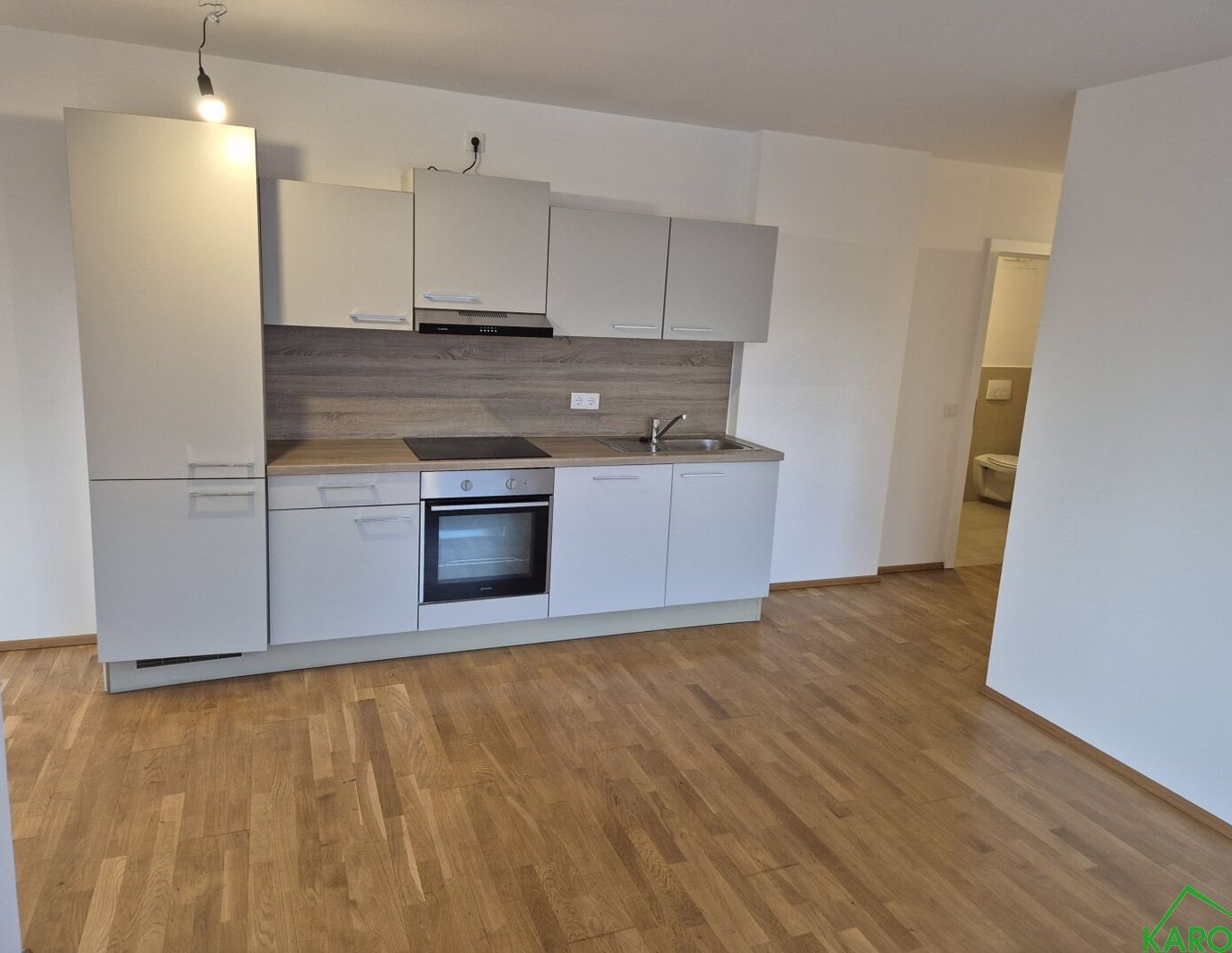 TOPMODERNE 2-ZIMMER-WOHNUNG MIT EINBAUKÜCHE!!!