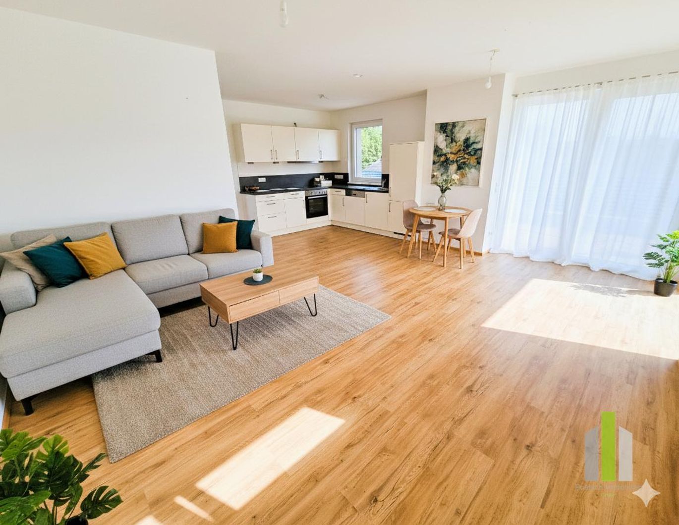 Moderne Dachgeschoßwohnung mit großer Sonnenterrasse & Fernblick