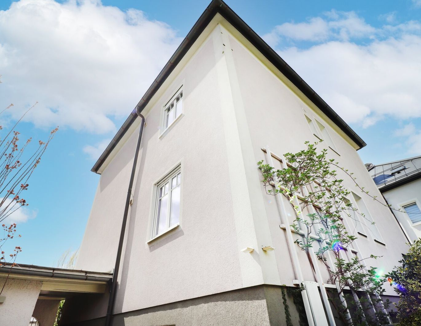 Vielseitige Nutzungsmöglichkeiten mit Nähe zur Salzburger Altstadt: Stadthaus mit Gestaltungsspielraum in ruhiger Lage