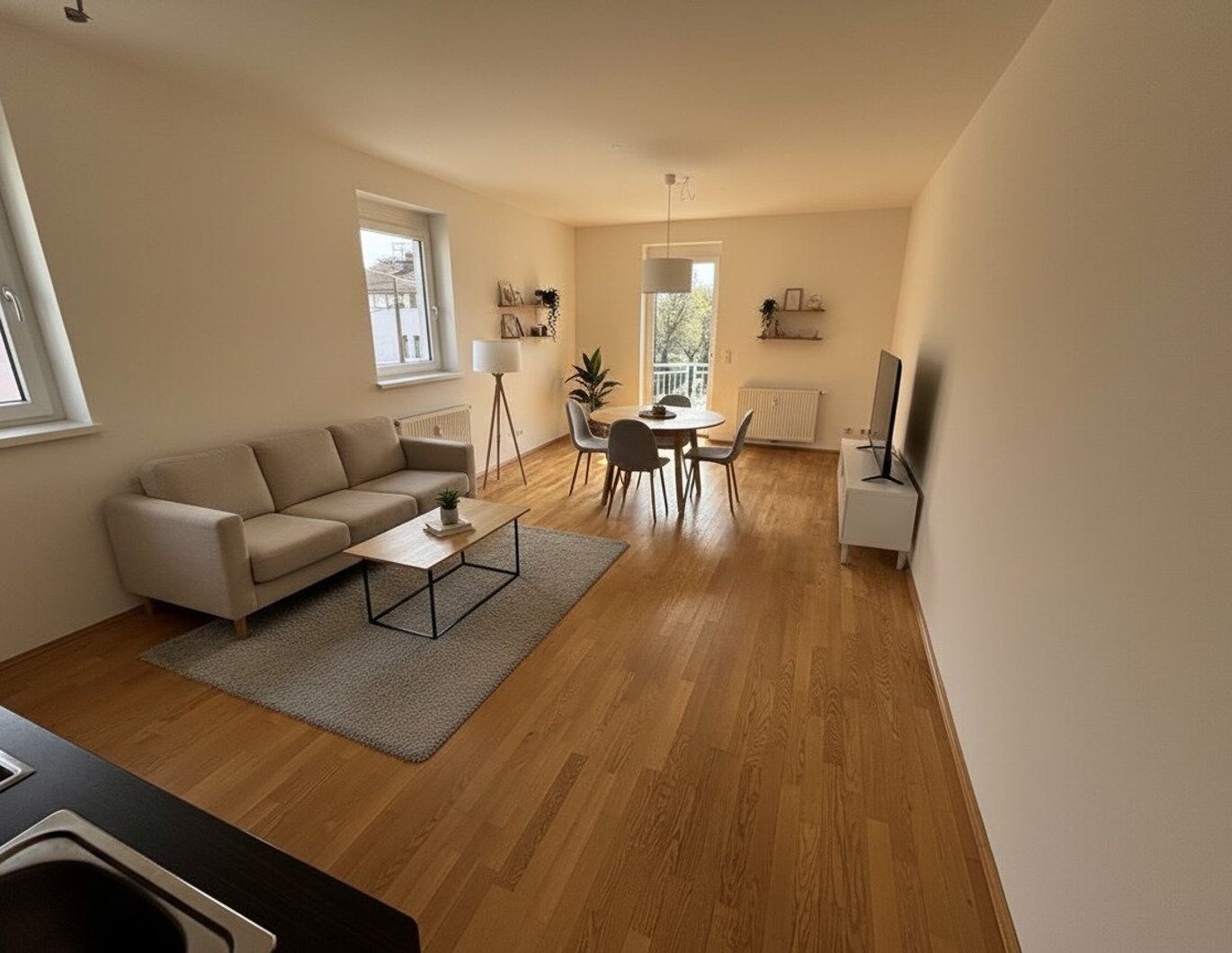 Stilvolle 2-Zimmer-Wohnung in Graz: Balkon, Stadtblick, ideal zum Mieten!