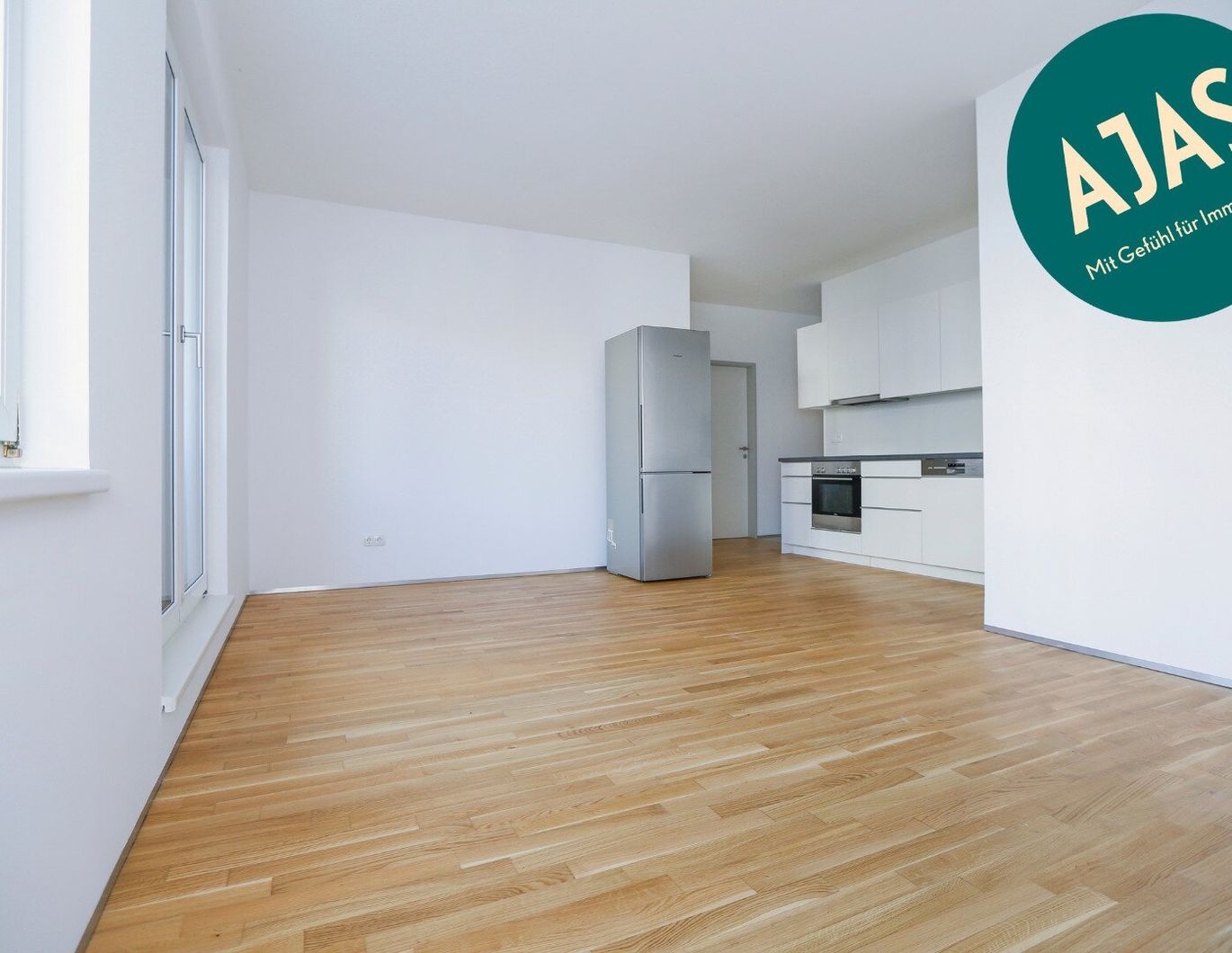 Wunderschön: 2-Zimmer, Balkon, Paketanlage und Service-App