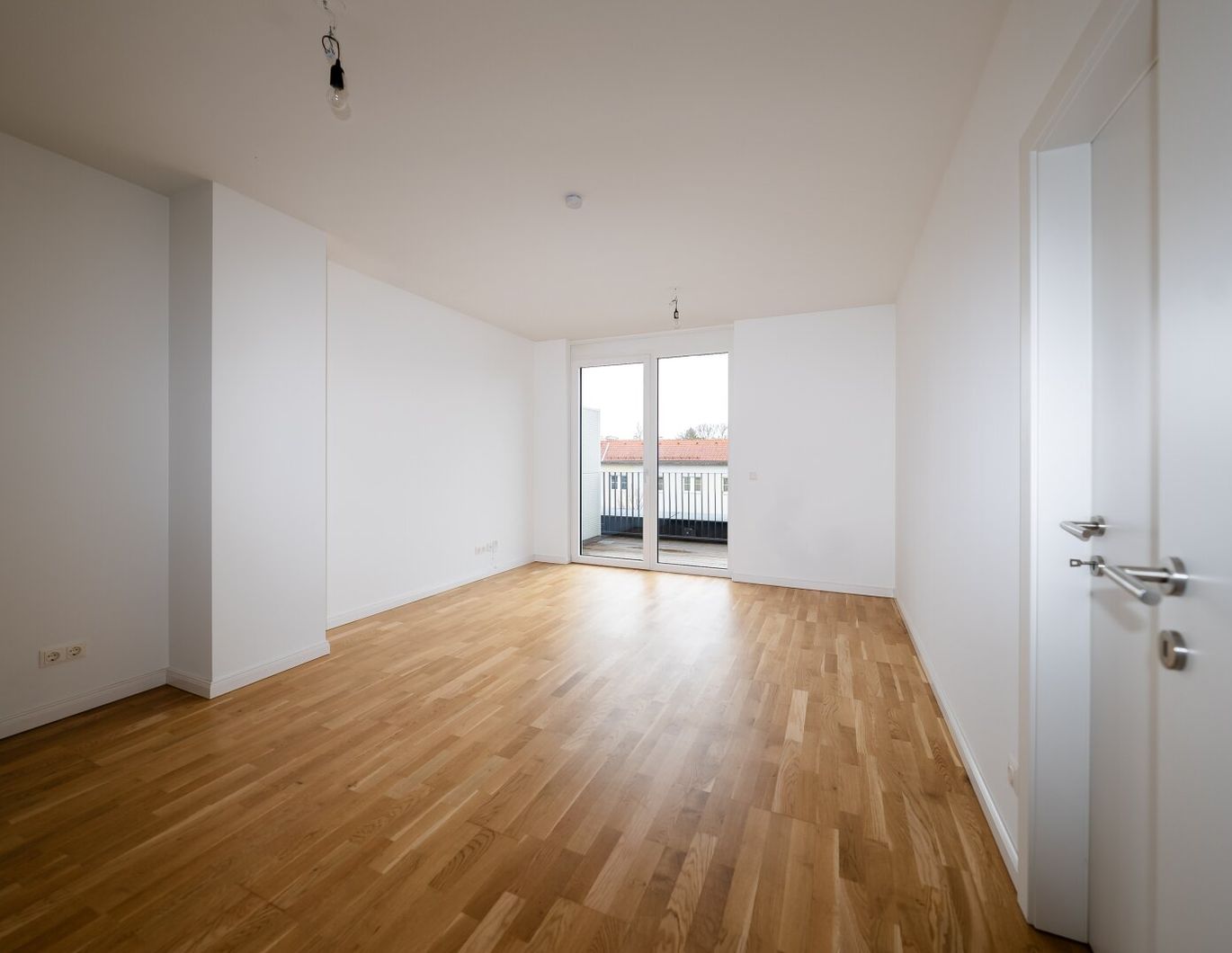 Wohnen im obersten Stock: 2-Zimmer-Wohnung mit großer Sonnenterrasse