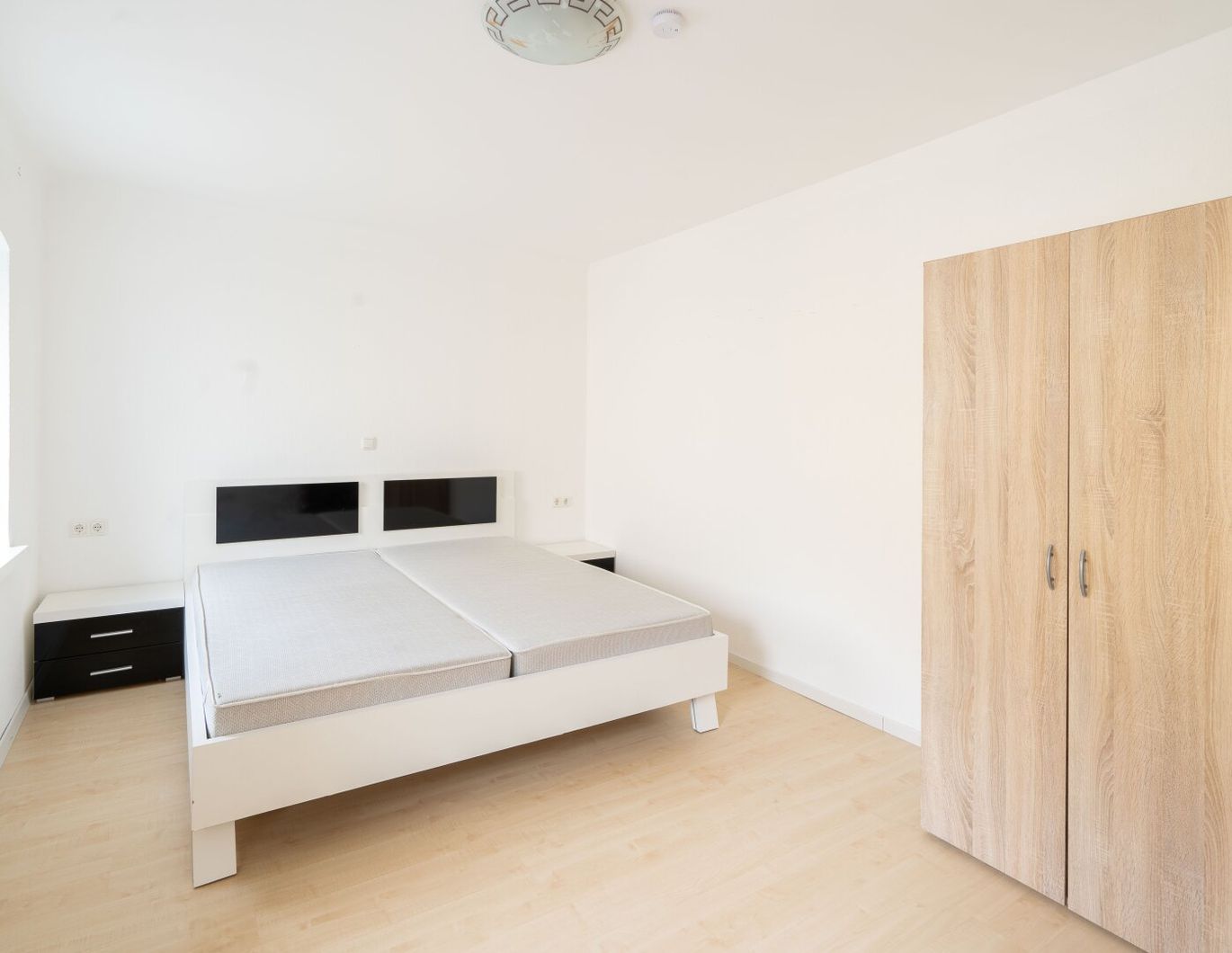 PROVISIONSFREI: Zimmer mit Dusche und WC in Neuhofen an der Krems zu vermieten