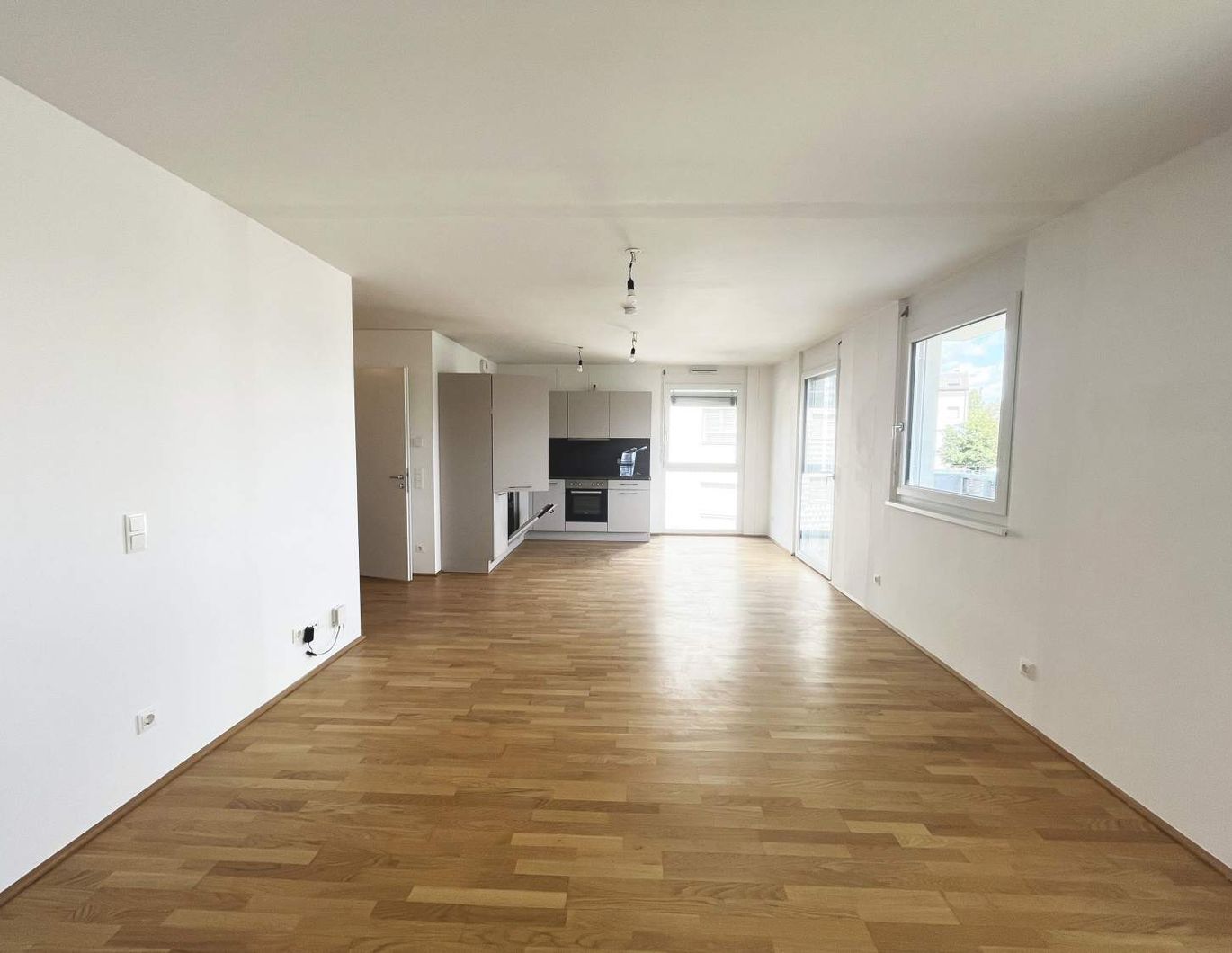 Q11 Leben in Simmering -  Großzügige Einraumwohnung mitBalkon in zentraler Lage!