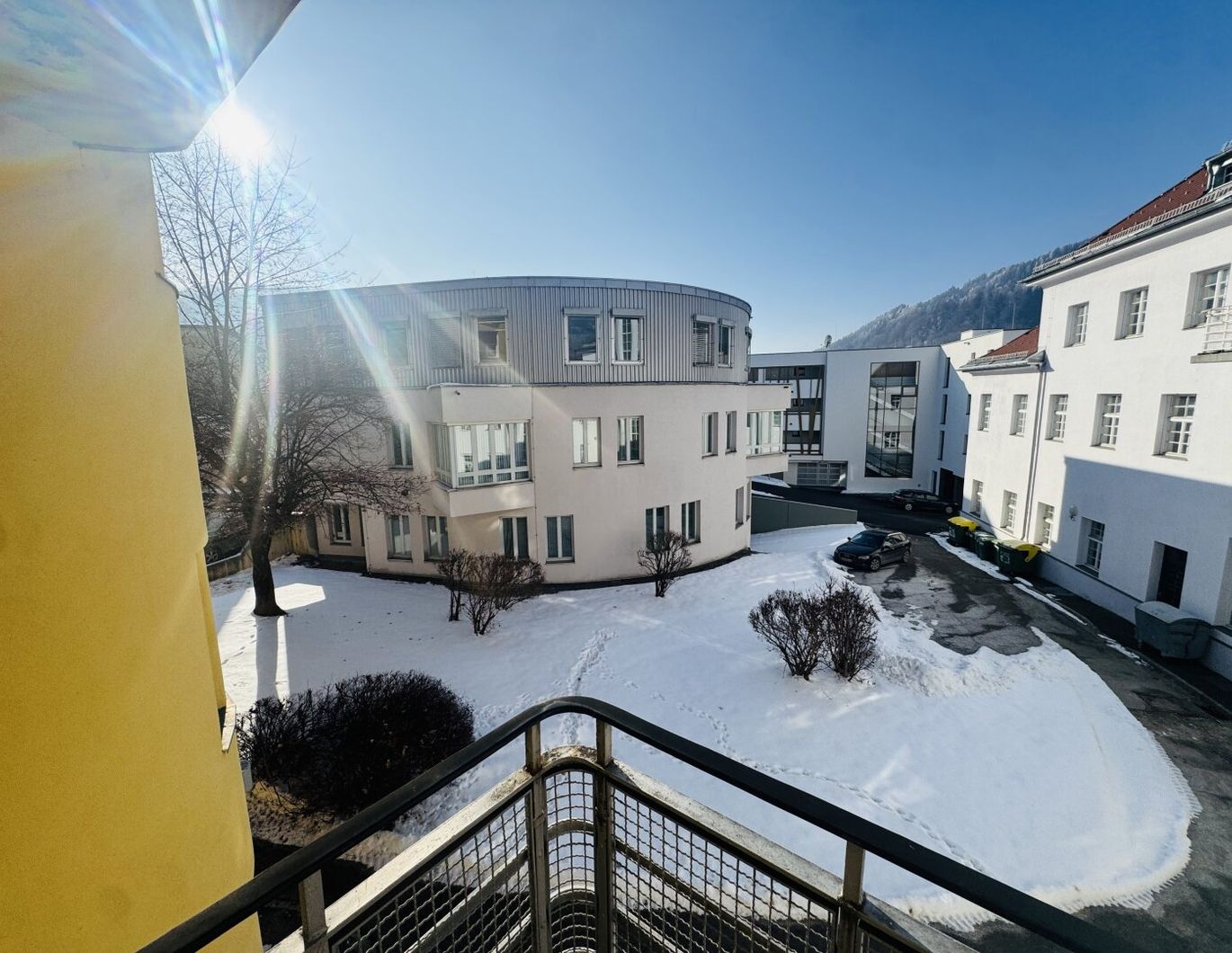 Helle 3-Zi-Wohnung mit Balkon in Mürzzuschlag - 89m², Einbauküche, gepflegt!