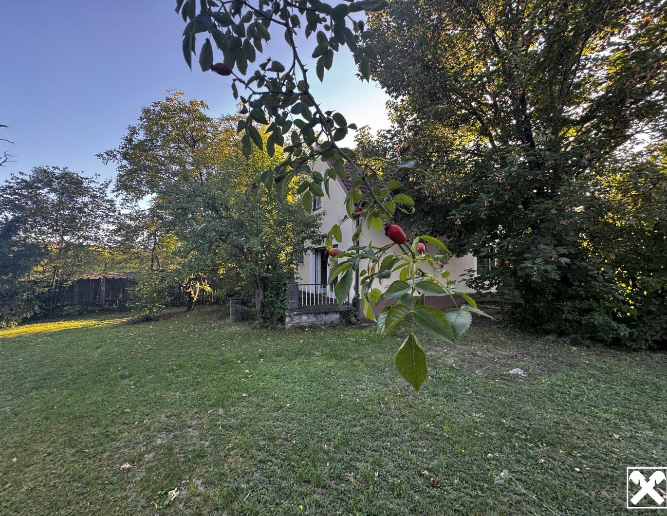 Klein, fein, mein! Haus mit Traumgarten zum Selbergestalten! RUHELAGE!