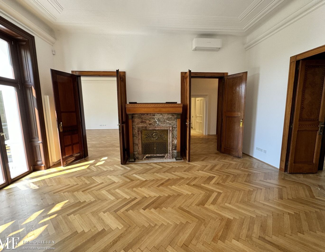 Mariahilfer Straße - Einzigartige 5 Zimmer - Terrasse - Ruhelage!