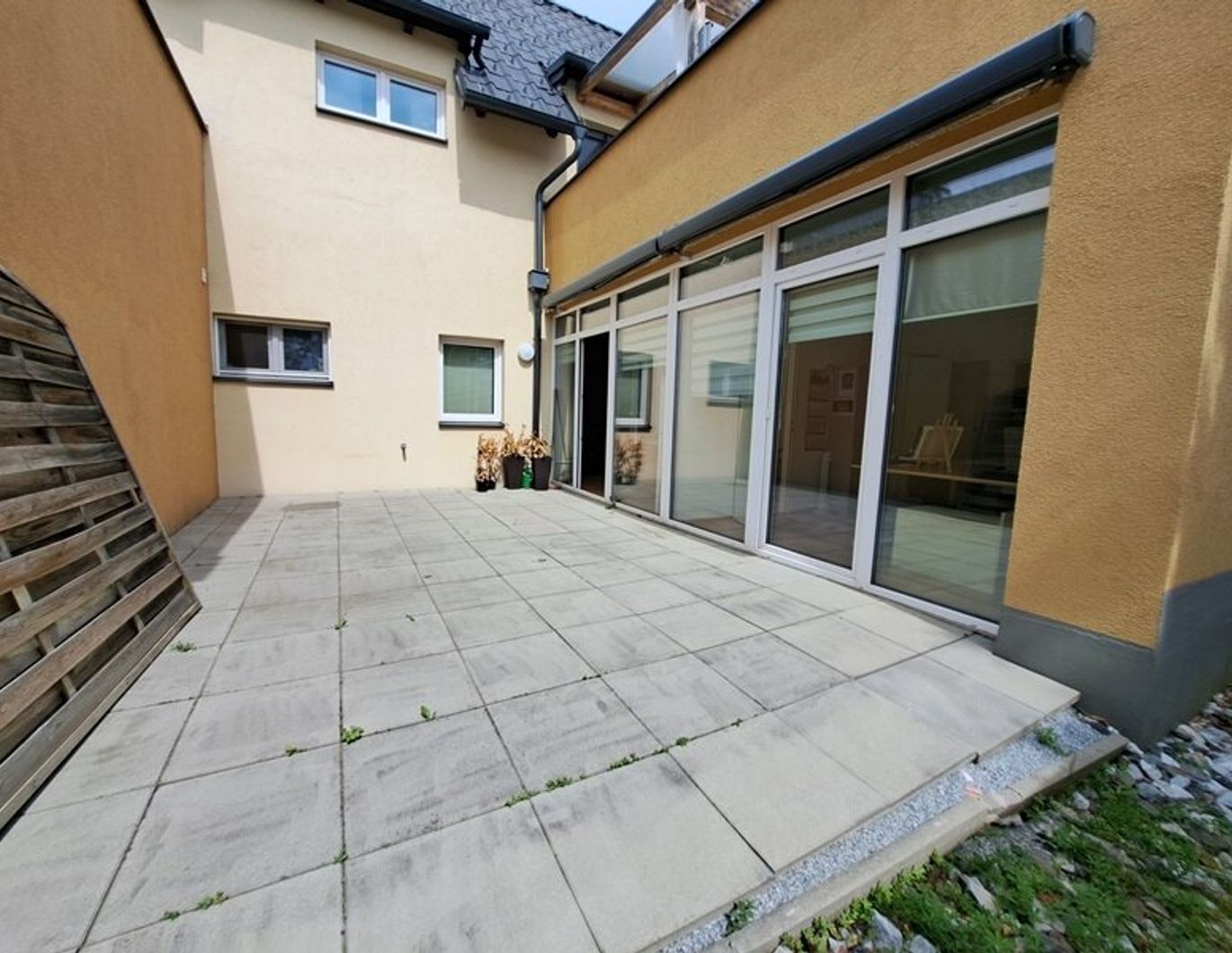 Wunderbare Erdgeschosswohnung mit großer Terrasse