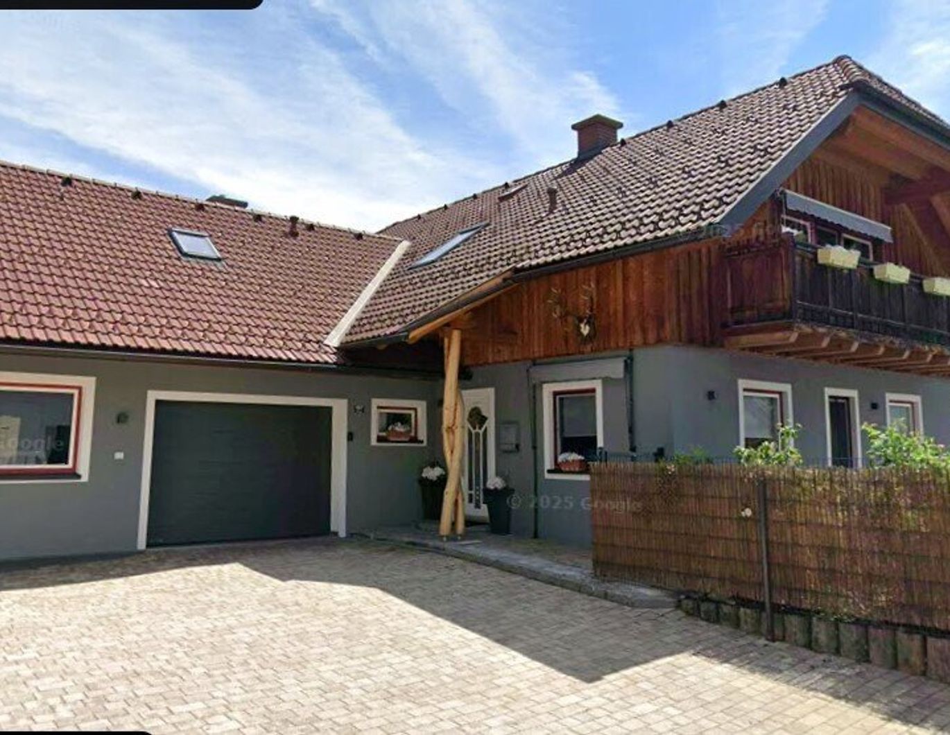 Familiennest - Renoviertes Einfamilienhaus mit Pool in Unternberg