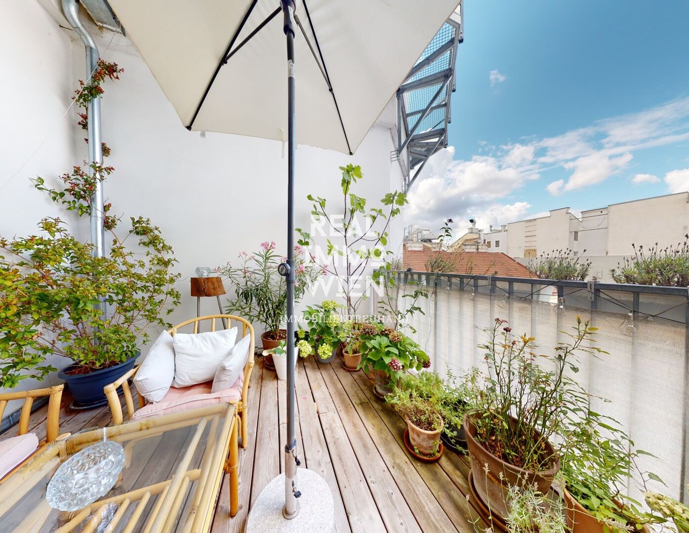 Schottenfeldgasse - Wunderschöne Wohnung mit Balkon