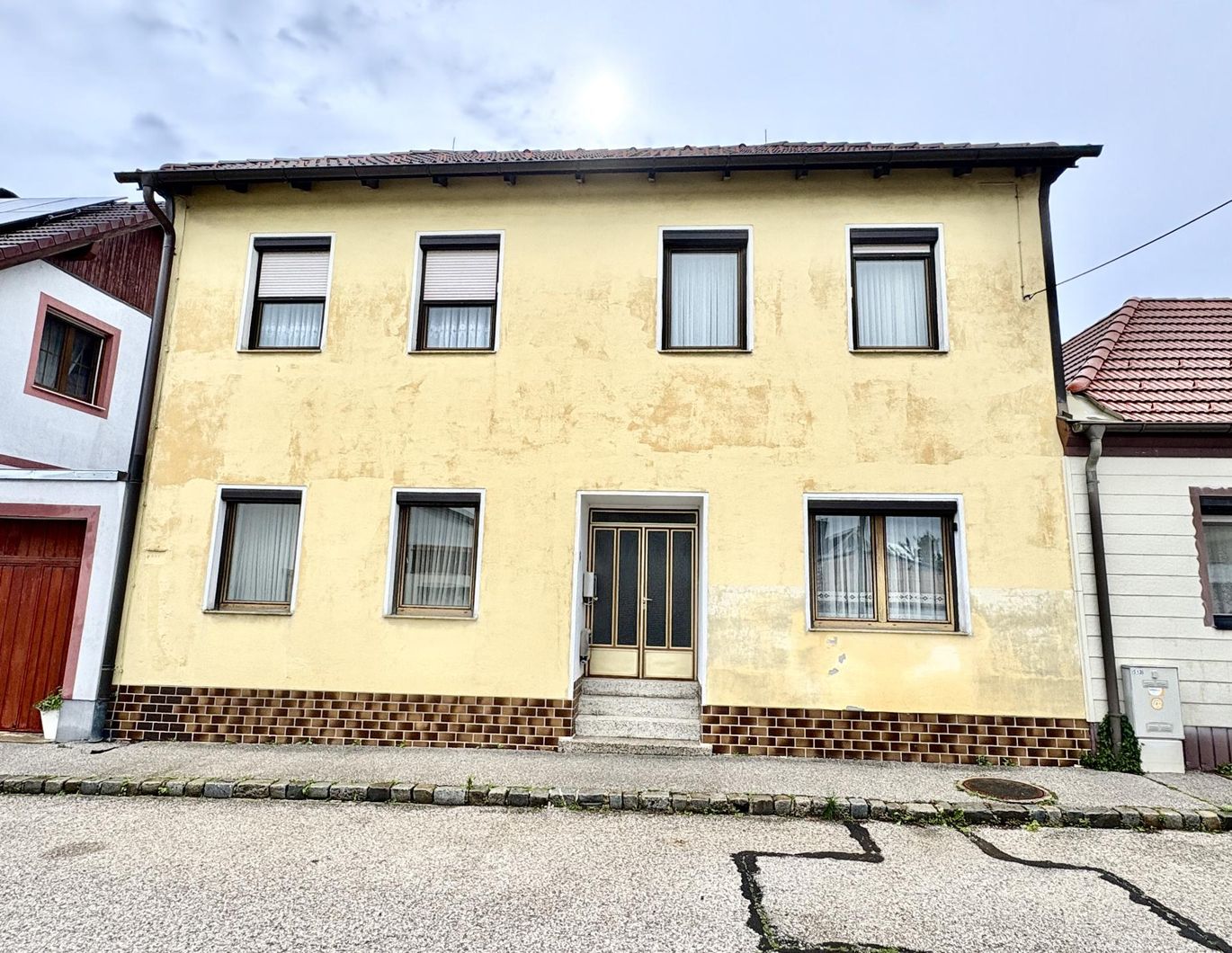 Charmantes Haus in Hornstein mit 2 Wohneinheiten!